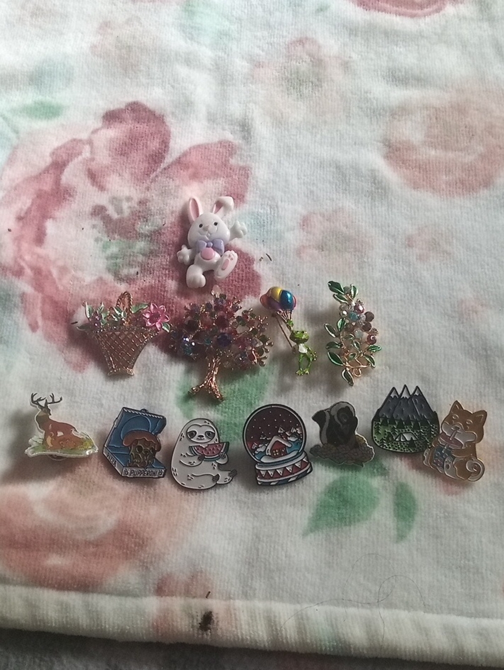 ❤️ Lot Of 12 Brooches And Lapel Pins For Bundle Price ❤️